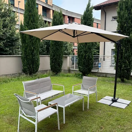 La Casa Di Elvi Apartment *